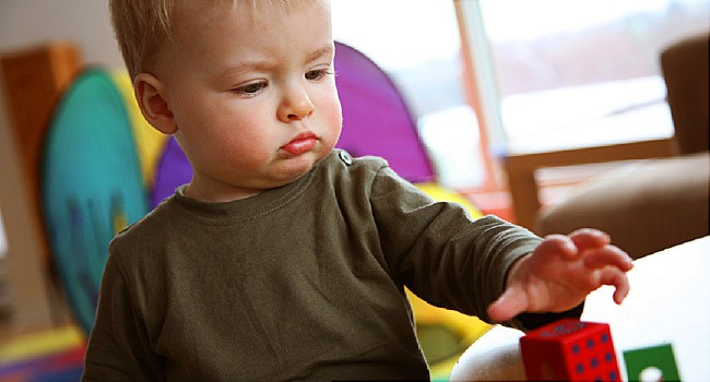 650x350_recognizing_developmental_delays_in_children_ref_guide