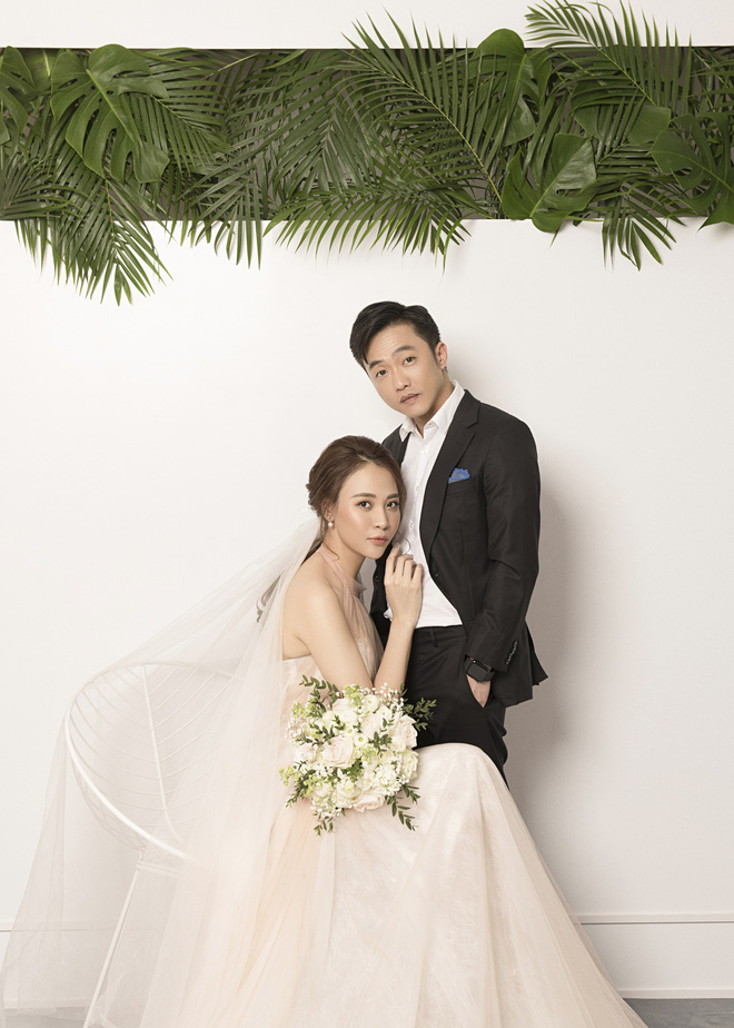 Hé lộ thêm ảnh cưới của Đàm Thu Trang và Cường Đô La trước ngày trọng đại: Quá ngọt, cô dâu thay tới 8 trang phục khác nhau  - Ảnh 1.