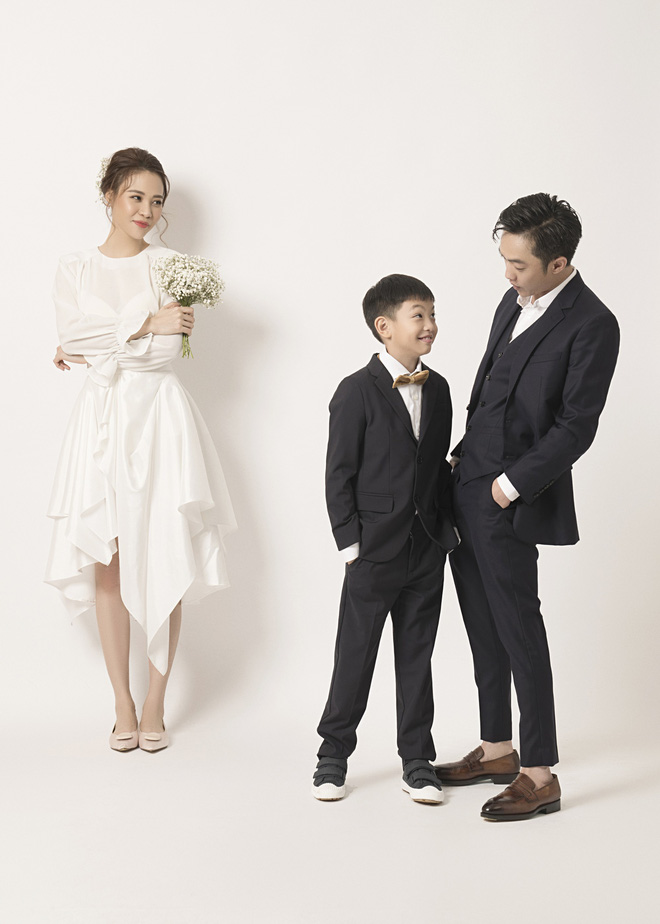 Hé lộ thêm ảnh cưới của Đàm Thu Trang và Cường Đô La trước ngày trọng đại: Quá ngọt, cô dâu thay tới 8 trang phục khác nhau  - Ảnh 4.