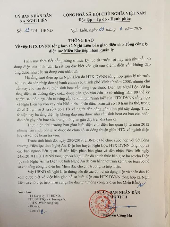 Suýt cháy nhà vì điện chập chờn, cả xóm không đóng tiền điện để phản đối - Ảnh 6.