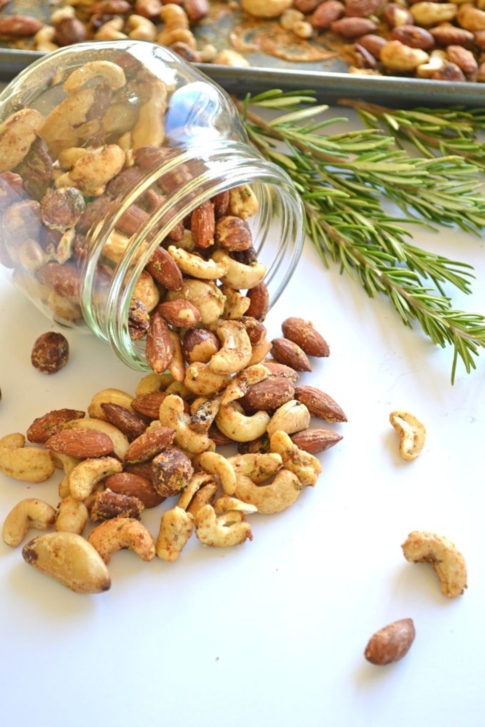 -garlic-herb-roasted-nuts-paleo-and-done-in-minutes-E509c3ffd22cb068f823eb6a79d0c3bd0