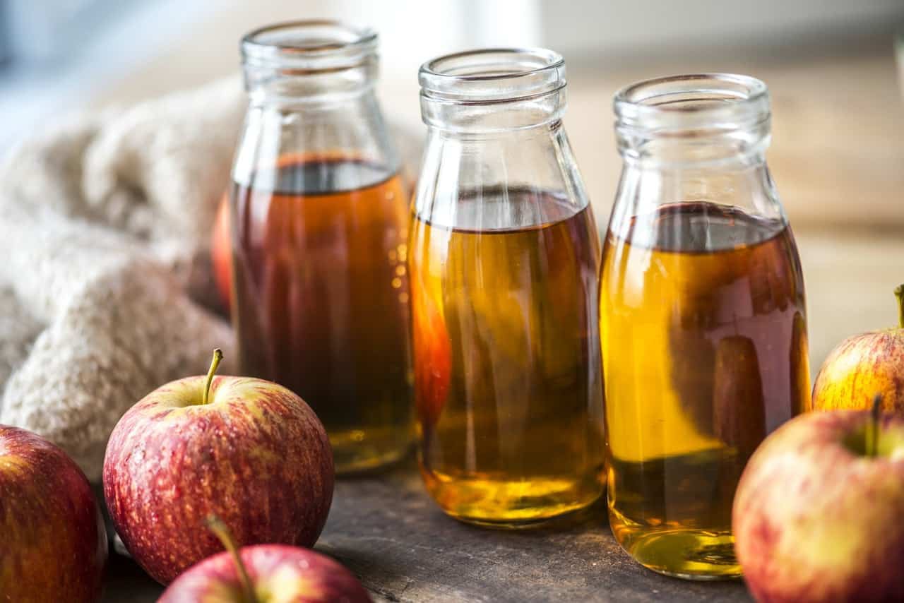 10-Science-Backed-Benefits-of-Apple-Cider-Vinegar-–-Separating-Facts-from-Fiction