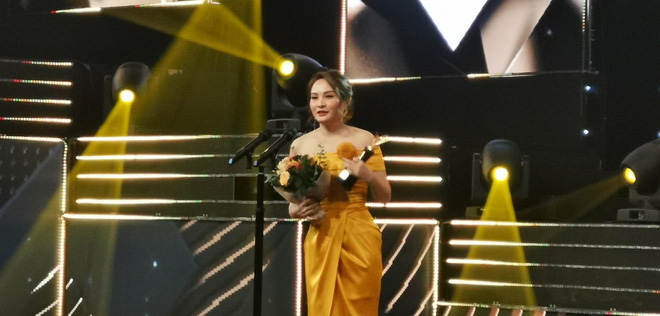 Thư xính lao Bảo Thanh vượt mặt chị em My Sói và tomboiloichoi giành giải nữ diễn viên ấn tượng trong VTV Awards 2019 - Ảnh 10.
