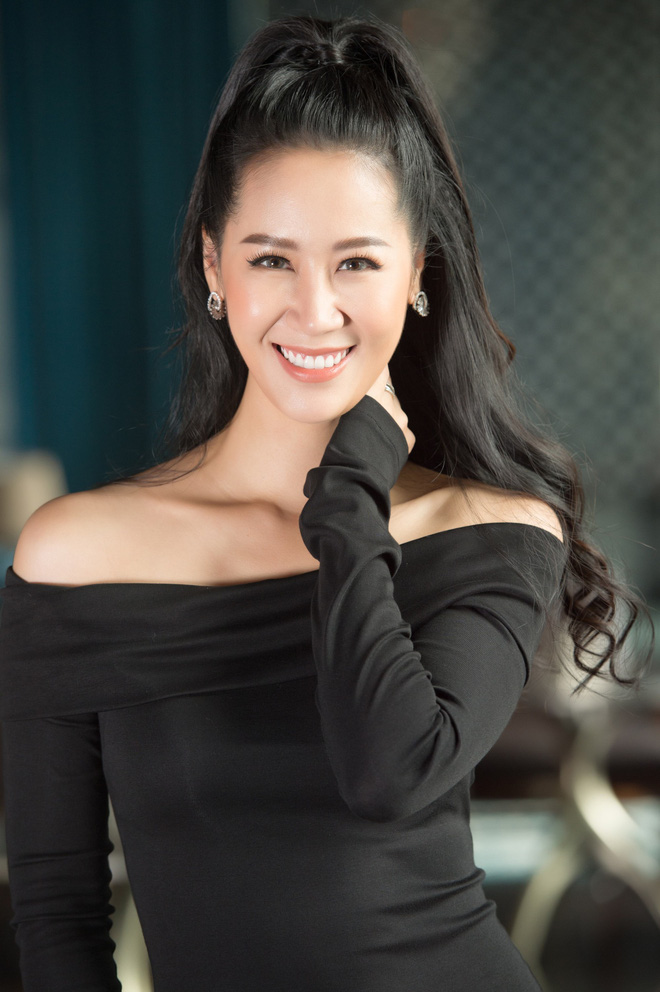 Hoa hậu Dương Thùy Linh xinh đẹp và quyến rũ trong bộ ảnh mới - Ảnh 5.