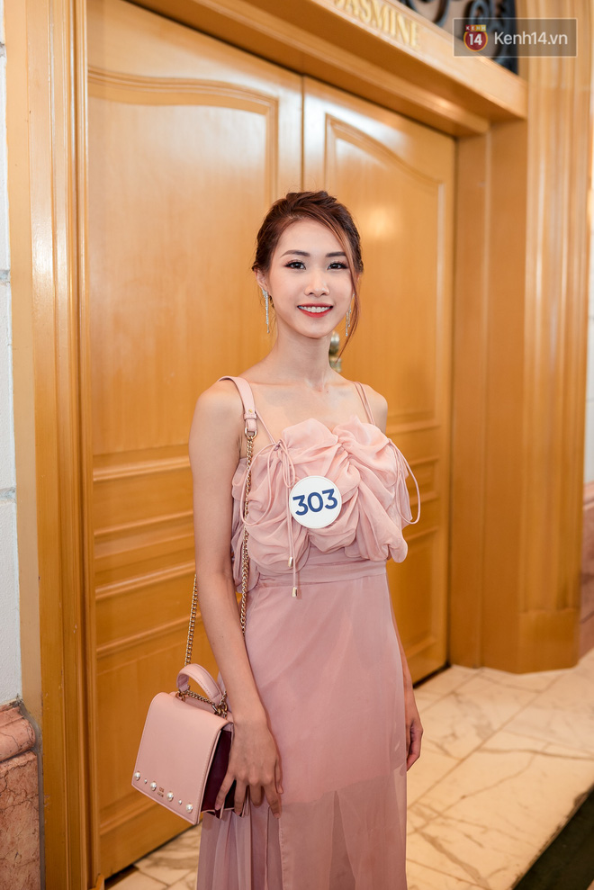 Hoa hậu Hoàn vũ Việt Nam đổ bộ miền Bắc: Tường Linh khoe vòng eo 53, mỹ nhân người dân tộc thiểu số gây chú ý - Ảnh 14.