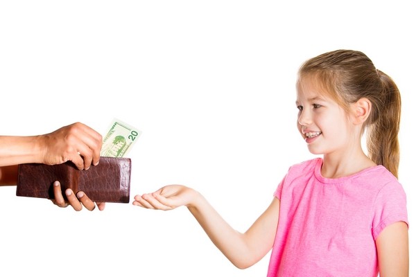 Muốn dạy con tiết kiệm cha mẹ nên cho con bao nhiêu tiền tiêu vặt là đủ? - Ảnh 1.
