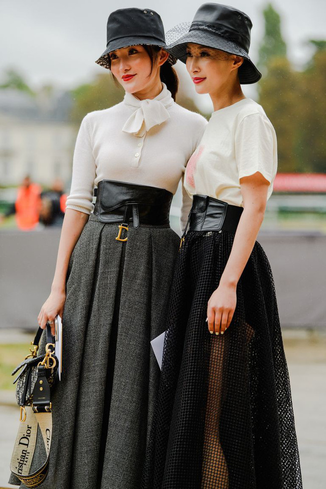 Ngắm street style tại Tuần lễ thời trang Paris, nàng công sở cũng rút ra được vô số tips mix đồ cho mùa mới  - Ảnh 1.