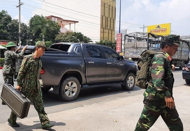 Trụ sở Cục thuế Bình Dương như 'nhà hoang' sau vụ nổ lớn - Ảnh 9.