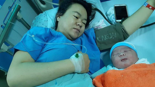  Sản phụ ở Quảng Nam sinh bé trai nặng khủng  - Ảnh 1.