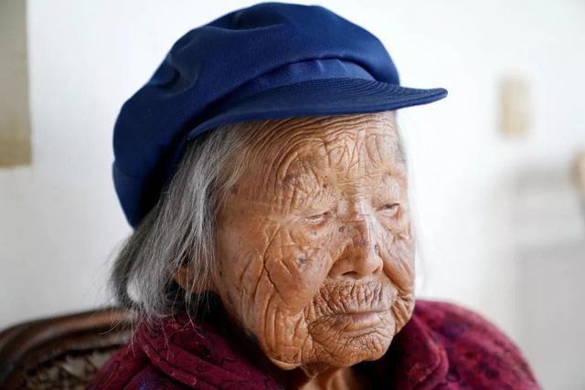 Cụ bà 107 tuổi, chỉ phải đi viện 2 lần trong đời tiết lộ bí quyết sống khỏe nhờ ăn loại quả này mỗi ngày - Ảnh 5.