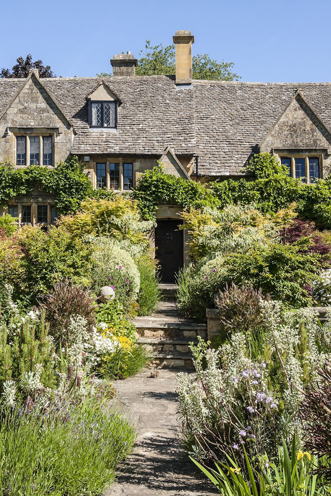 20 khu vườn ở nước Anh đẹp mơ màng bất cứ ai cũng mong muốn được sở hữu - Ảnh 14.