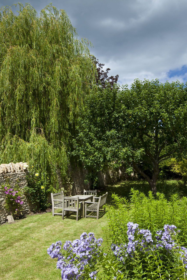 20 khu vườn ở nước Anh đẹp mơ màng bất cứ ai cũng mong muốn được sở hữu - Ảnh 19.