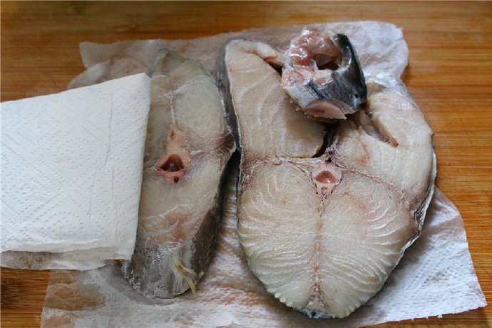 Bạn đã biết cách làm món cá chiên giòn thật ngon chưa? Nếu chưa thì hãy thử ngay công thức này - Ảnh 1.