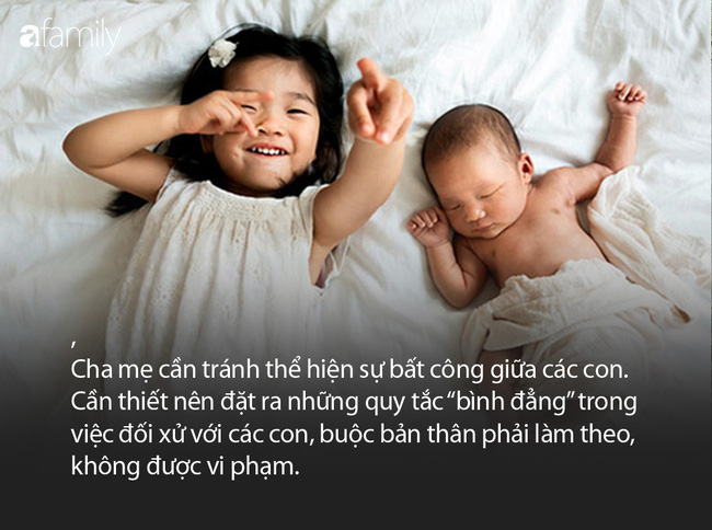 “Mẹ ơi, tối nay ngủ cùng con nhé, chỉ lần này thôi” - câu nói xót lòng chỉ có những bà mẹ mới sinh con thứ 2 mới thấm thía - Ảnh 5.