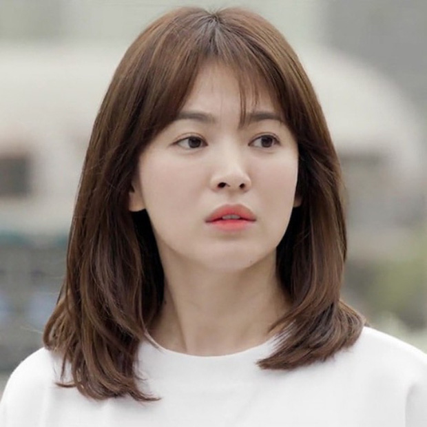 Loạt bí kíp chăm da của Song Hye Kyo giúp các quý cô rút được “cả tá” chiêu skincare đúng chuẩn - Ảnh 1.