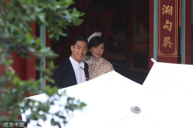 Bị phản đối dữ dội, siêu mẫu ngực khủng xứ Đài Lâm Chí Linh vẫn váy cưới lộng lẫy tập dượt trước hôn lễ với chồng Nhật kém 7 tuổi - Ảnh 2.