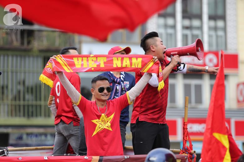 Trận thư hùng Việt Nam - Thái Lan: Derby của khu vực Đông Nam Á, phố phường Hà Nội 