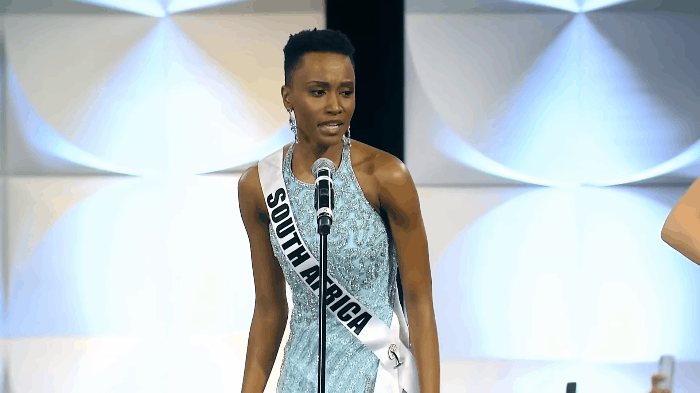 Dân tình mê mệt những màn catwalk của nàng Miss Universe 2019: Không phải vì bước đi thần sầu mà nhờ một thứ 