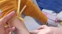 Cô giáo đá chảy máu vùng kín bé trai 7 tuổi, dù đã bồi thường hơn 20 triệu đồng nhưng vẫn khiến phụ huynh phẫn nộ