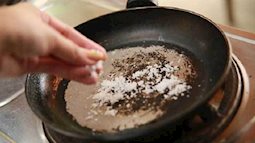 Muốn chảo chống dính bền lâu, nhất định phải làm điều này khi mới mua chảo về