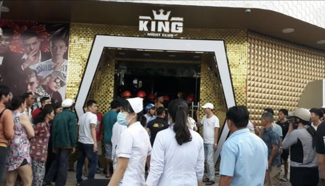 Sập vũ trường King Night Club ở Vũng Tàu: Nhiều người mắc kẹt, ít nhất 6 người nhập viện cấp cứu - Ảnh 1.