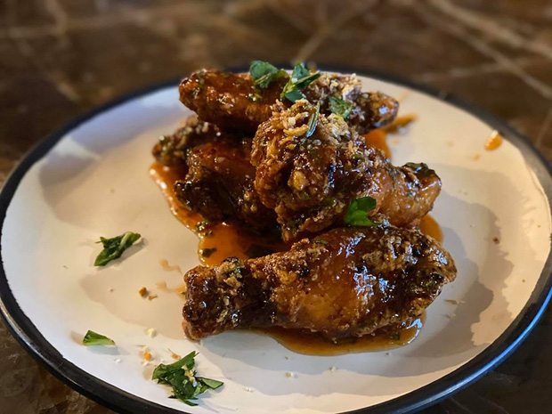 Nhà hàng ở Mỹ của Vua đầu bếp Christine Hà bị một đầu bếp Việt đăng đàn chê thẳng thừng: phục vụ cẩu thả, “nhớp nháp”, hương vị thì dở tệ - Ảnh 12.