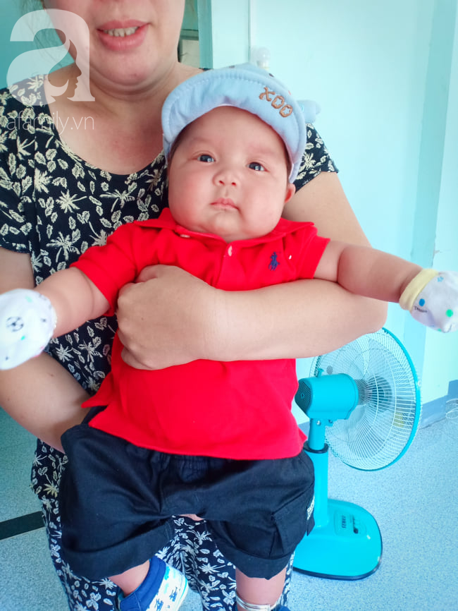 Mẹ 9x Đồng Nai sinh non ở tuần 34, con bị vàng da, viêm phổi và sự thay đổi ngỡ ngàng của em bé sau 7 tháng gặp lại - Ảnh 3.