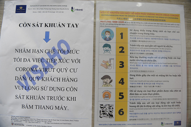 Sáng kiến dùng tăm nhấn nút thang máy phòng chống dịch Covid-19 trong chung cư ở Hà Nội - Ảnh 7.