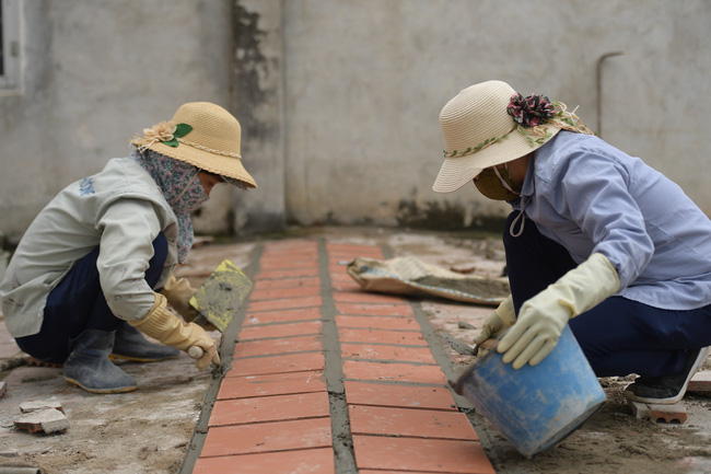 Hà Nội: Bệnh viện bỏ hoang sắp hoàn thành việc cải tạo sẵn sàng trở thành khu cách ly phòng, chống dịch Covid-19 - Ảnh 9.