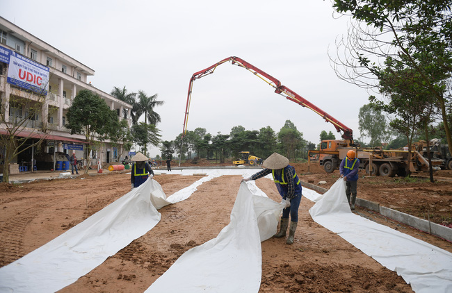 Hà Nội: Bệnh viện bỏ hoang sắp hoàn thành việc cải tạo sẵn sàng trở thành khu cách ly phòng, chống dịch Covid-19 - Ảnh 2.