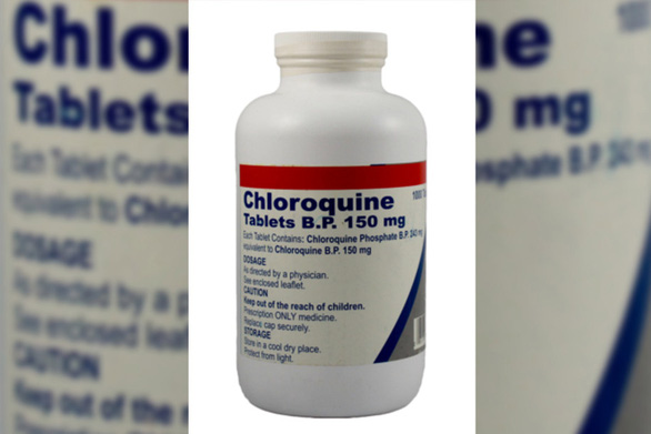 Mỹ: Chồng chết, vợ nguy kịch khi tự ý dùng chloroquine để phòng chống Covid-19 - Ảnh 1.
