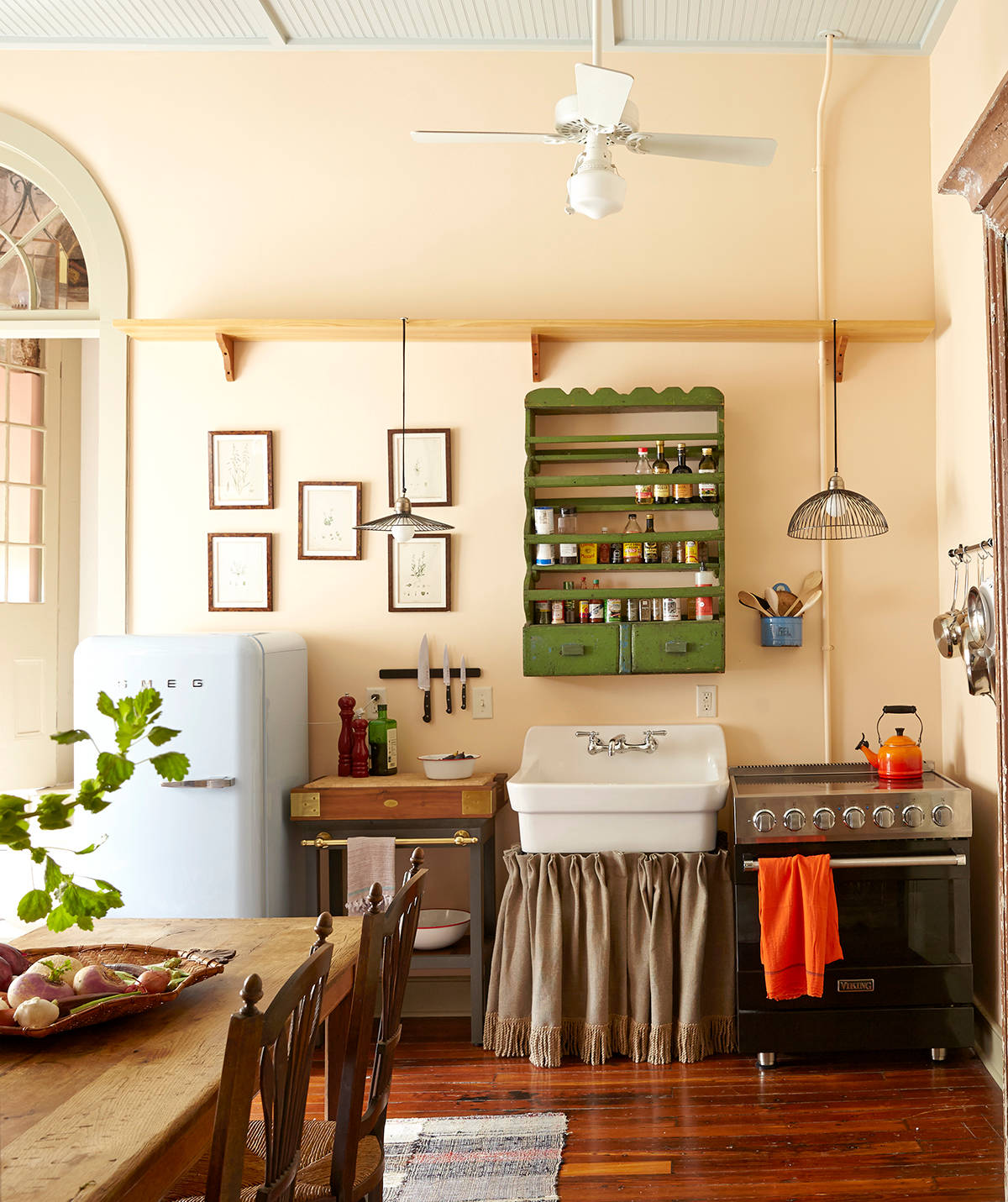 Ngắm những căn bếp nhỏ đầy màu sắc, đẹp đến mức làm xiêu lòng bất cứ ai - Ảnh 7.