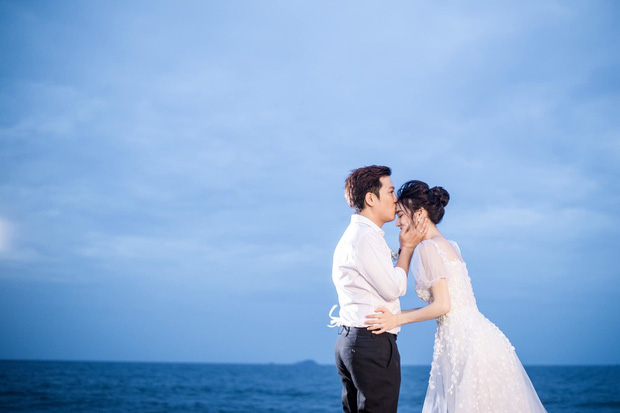 Trường Giang - Nhã Phương tung trọn bộ ảnh lãng mạn trong lễ đính hôn bí mật trên bãi biển sau hơn 1 năm về chung một nhà - Ảnh 6.
