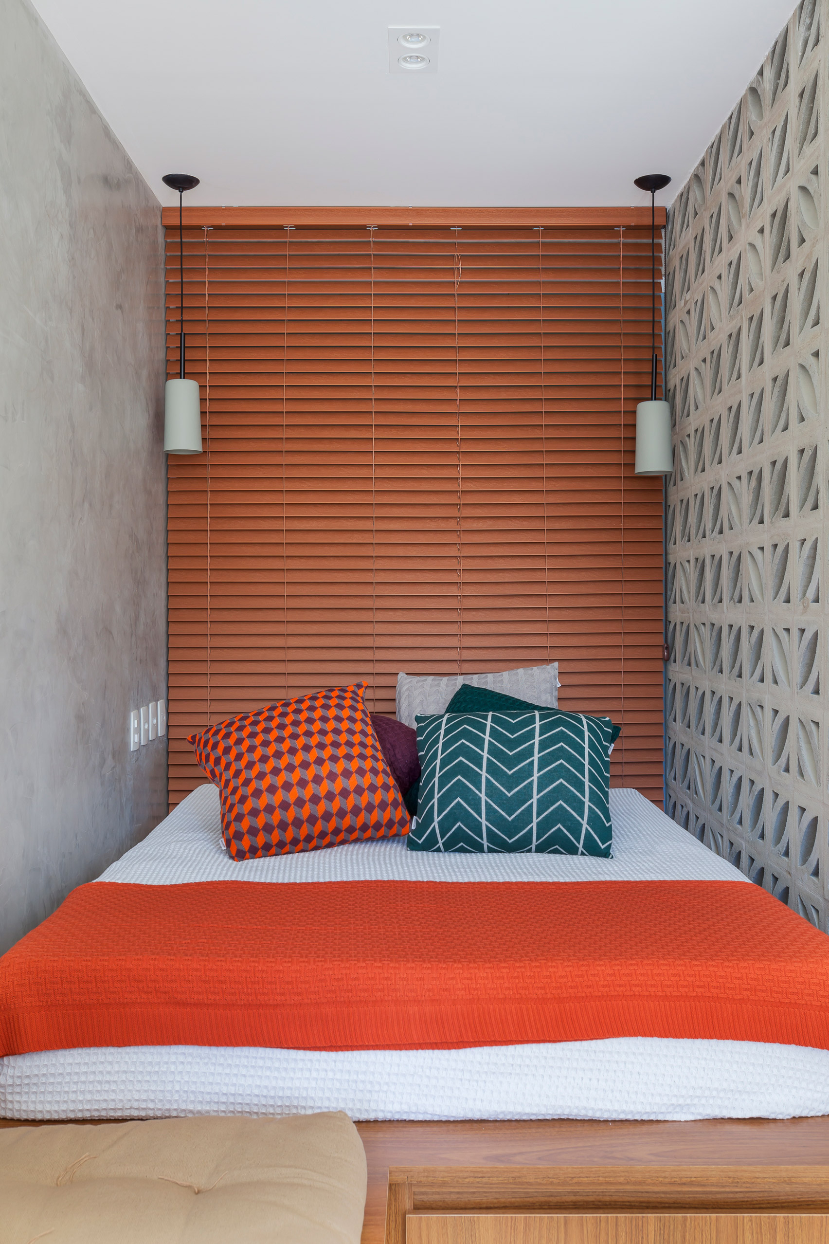 Không gian sống linh hoạt đáng mơ ước trong căn hộ nhỏ gọn ở São Paulo - Ảnh 4.