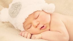Tư thế ngủ nào an toàn cho trẻ? Lựa chọn sai có thể nguy hiểm tới sinh mạng của trẻ