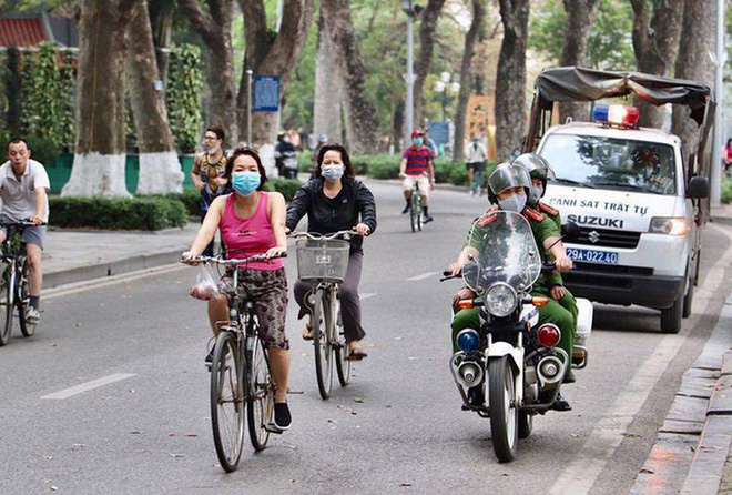 Ngăn chặn COVID-19 thành bại phụ thuộc chủ yếu vào thực hiện nghiêm cách ly xã hội - Ảnh 2.