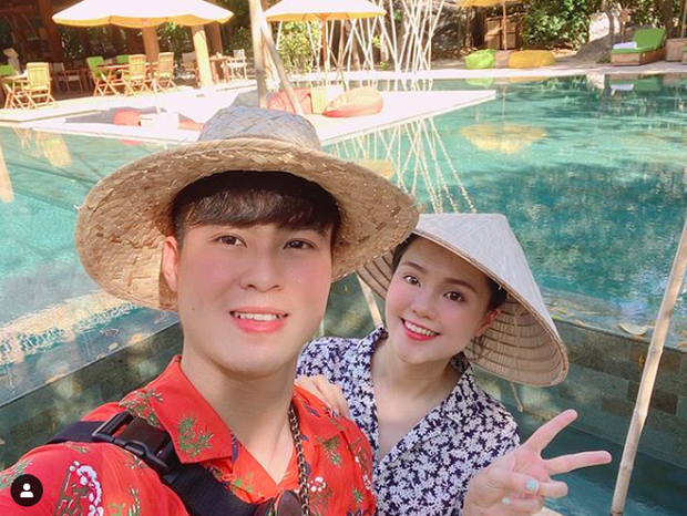 Quỳnh Anh khoe bụng bầu kèm status mới trên Instagram: Hạnh phúc nhất là cảm nhận được miếng máy trong bụng mẹ của con - Ảnh 4.