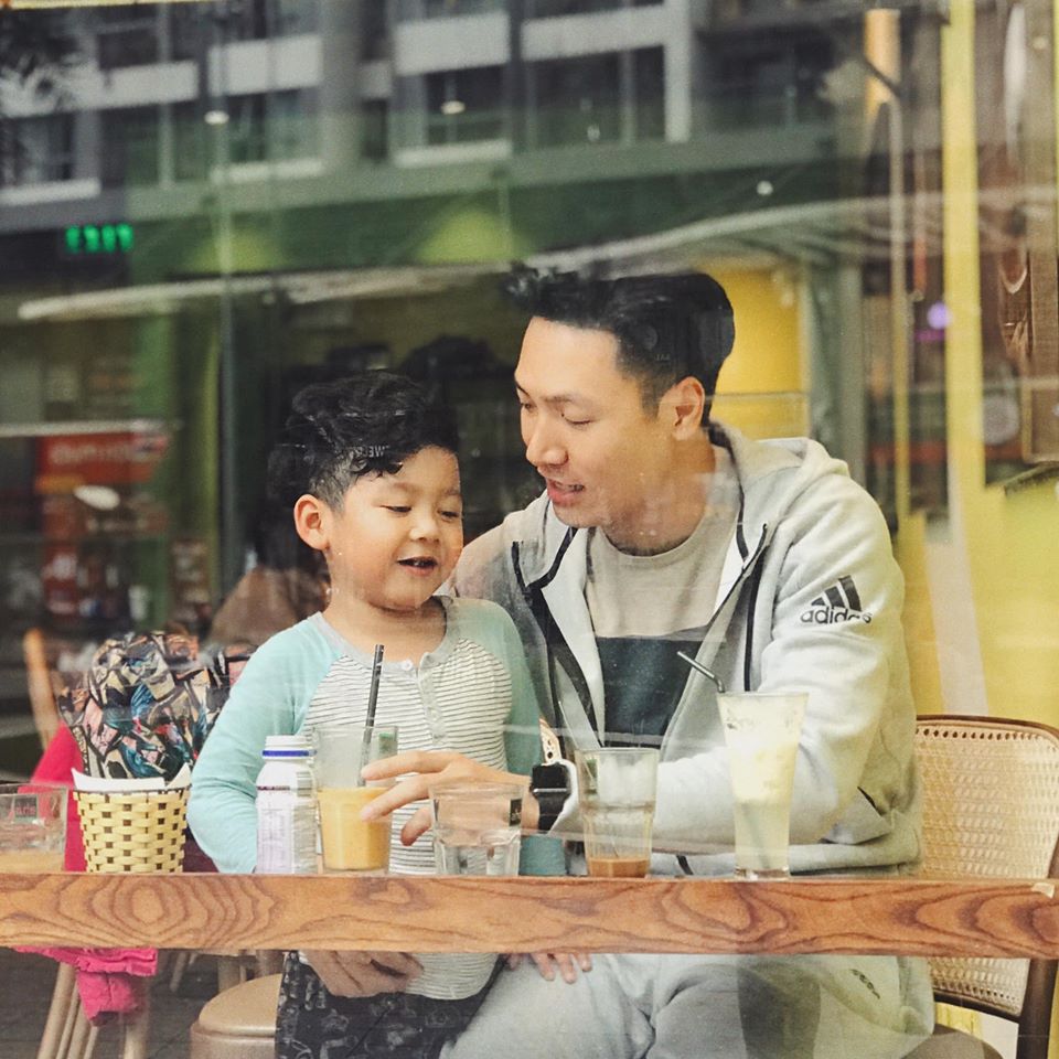 Mạnh Trường hỏi Mạnh Trường hỏi