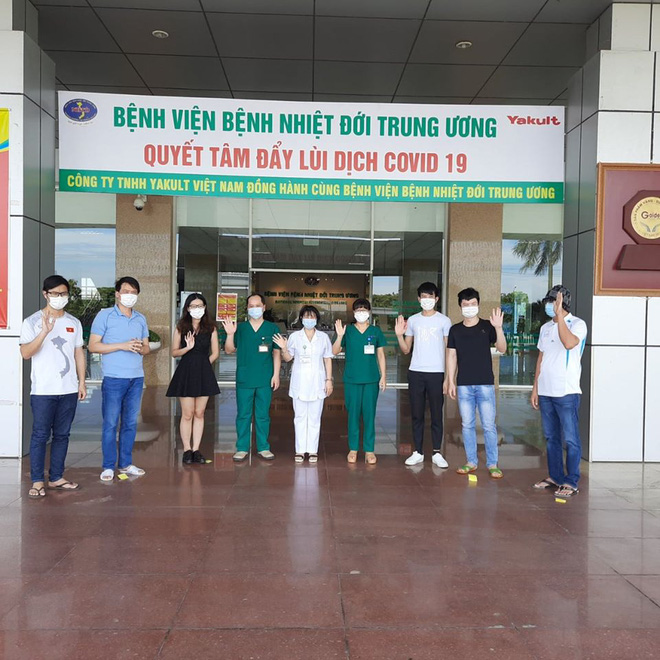 49/50 bệnh nhân nước ngoài mắc Covid-19 tại Việt Nam đã khỏi bệnh, chỉ còn BN 91 đang nguy kịch - Ảnh 1.
