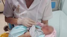 Hà Nội: Bé sơ sinh bị bỏ rơi 3 ngày dưới hố gas trong nắng nóng 40 độ, kiến giòi bu khắp người