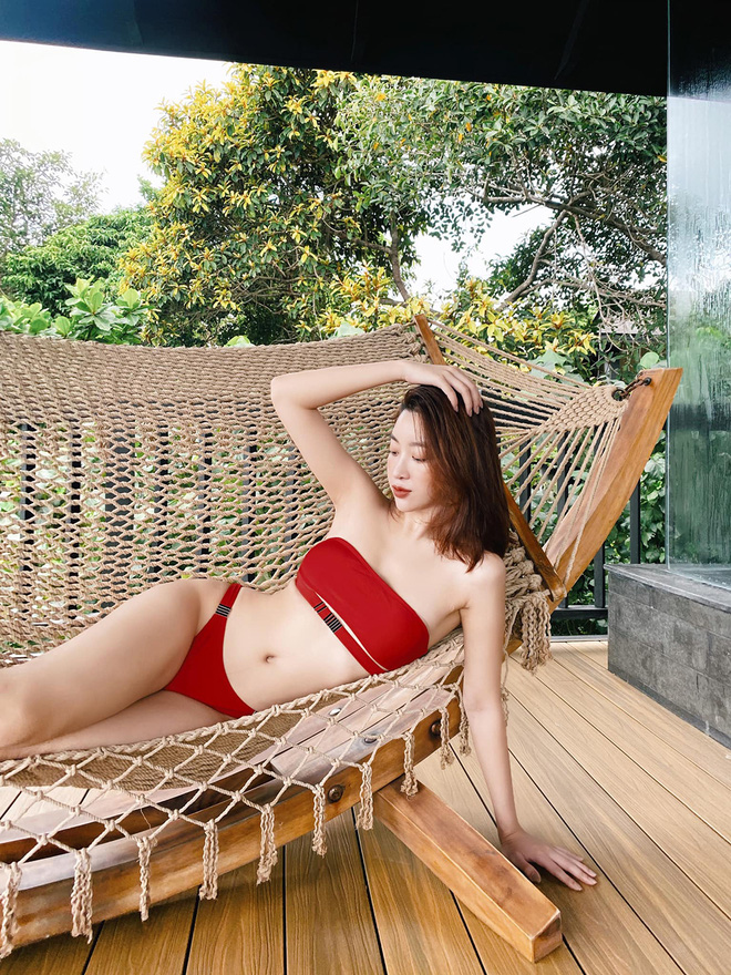 Loạt ảnh mặc bikini nóng bỏng của hoa hậu Đỗ Mỹ Linh - Ảnh 4.
