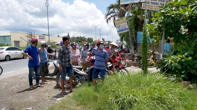 Thi thể người đàn ông phân huỷ trong căn nhà không có người ở - Ảnh 2.