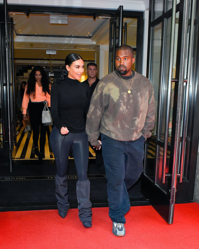 Trước khi khóc lóc tố nhau trên truyền thông, Kanye West và Kim Kardashian từng có 8 năm mặn nồng còn quan hệ 500 lần/một ngày chỉ mong có con - Ảnh 14.