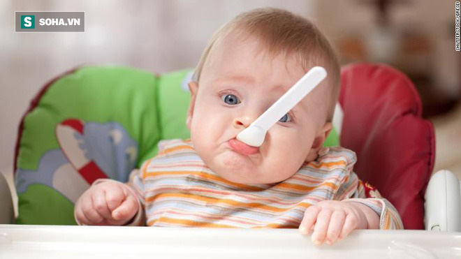 Ủy ban Tư vấn hướng dẫn chế độ ăn uống khuyến cáo không cho trẻ ăn thứ này trong 2 năm đầu đời - Ảnh 1.
