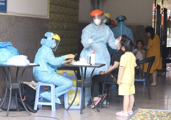 Lịch trình dày đặc của 2 ca nhiễm COVID-19 tại Đắk Lắk: Cùng dự tiệc cưới chung ở Đà Nẵng - Ảnh 1.