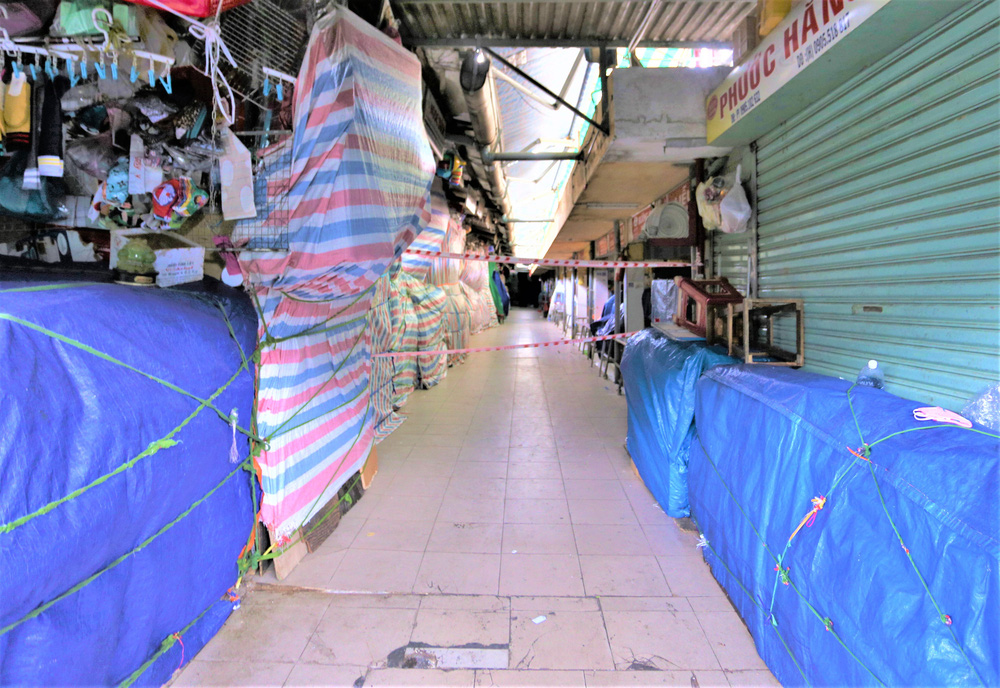 Ảnh: Ngày đầu người dân Đà Nẵng thực hiện đi chợ bằng phiếu ngày chẵn lẻ - Ảnh 16.