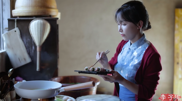 Học Lý Tử Thất làm món ăn kiểu Trung nhưng cô gái Việt thất bại thảm hại - Ảnh 1.