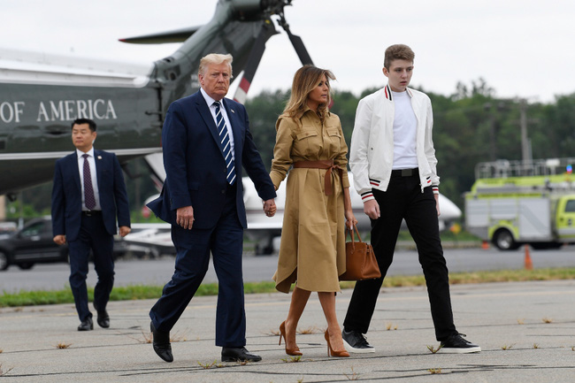 Điều ít biết về cuộc sống của Hoàng tử Barron Trump: Theo học ngôi trường khác biệt với những đứa trẻ Nhà Trắng, dành cho thể thao niềm đam mê bất tận - Ảnh 1.