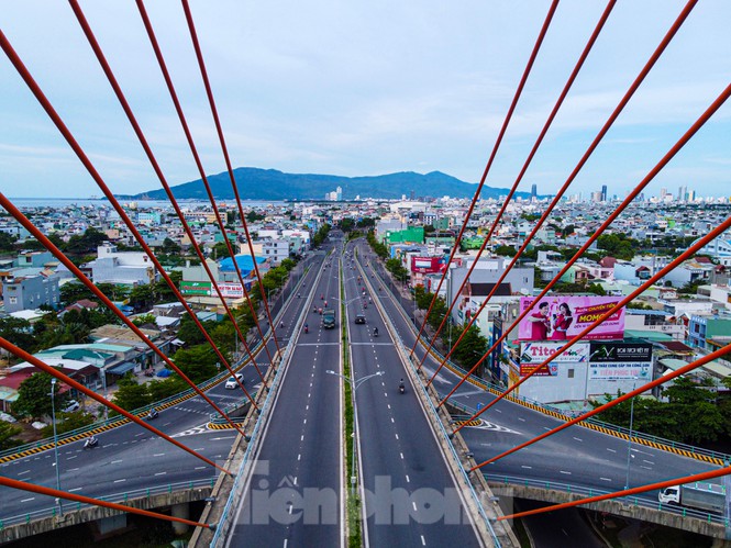 Bay trên Đà Nẵng mùa dịch, nhìn những thời khắc thành phố như 'bất động' - Ảnh 21.