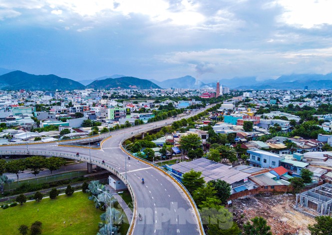 Bay trên Đà Nẵng mùa dịch, nhìn những thời khắc thành phố như 'bất động' - Ảnh 19.